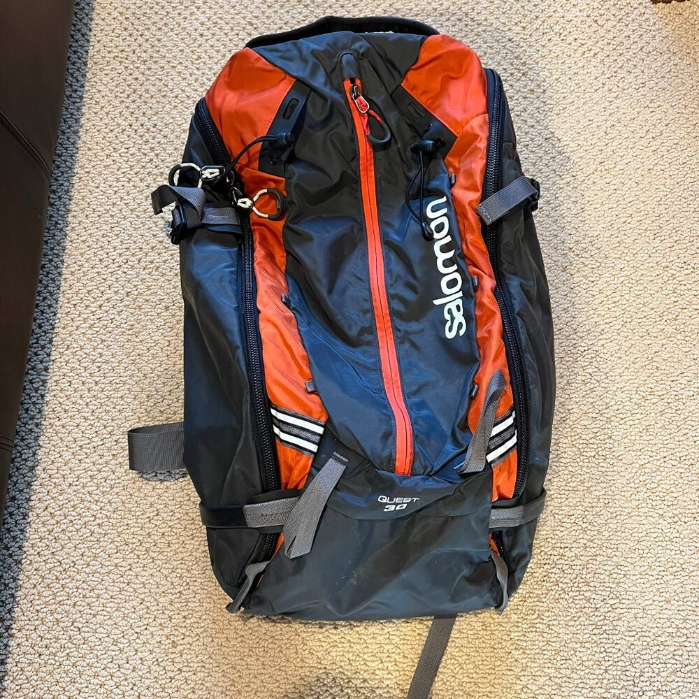 Salomon Quest 30 Backpack